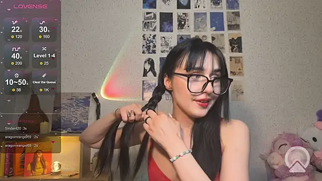 Snapshot of alicelanei chatting on 04.12.26 alicelanei online show from 04.12.26