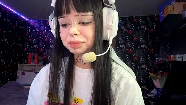 Luna Sohotti online show from 03.09.26