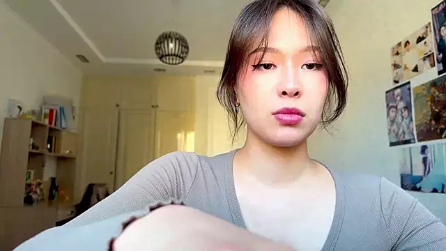 Snapshot of HannaOreo chatting on 03.20.26 HannaOreo online show from 03.20.26