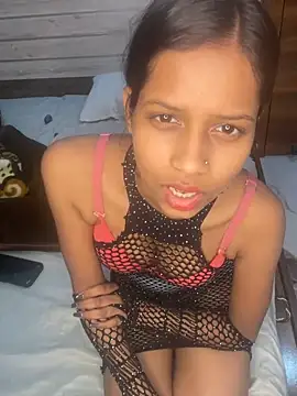 Snapshot of Rani1993 chatting on 02.16.26 Rani1993 online show from 02.16.26