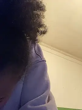 Snapshot of _Sabah_ chatting on 02.17.26 Sabah online show from 02.17.26