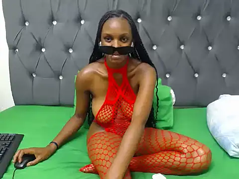 HornyLilHoney online show from 02.25.26