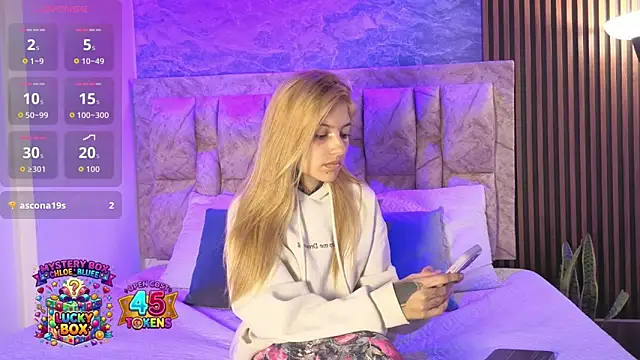 Snapshot of chelsea_dalea chatting on 06.06.26 chelsea dalea online show from 06.06.26