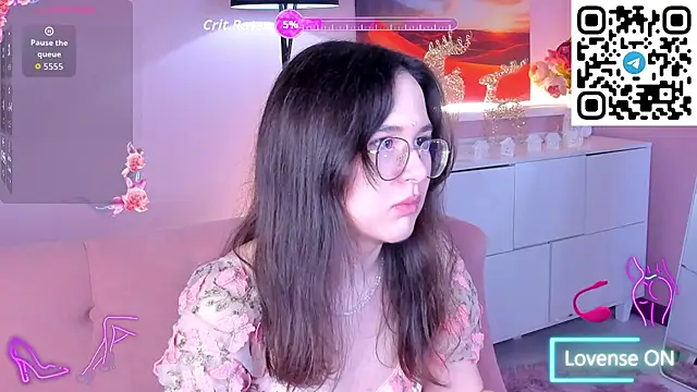 leylamirage online show from 04.30.26