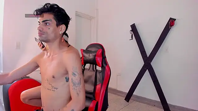 Snapshot of Gay_Red_Room chatting on 03.15.26 Gay Red Room online show from 03.15.26