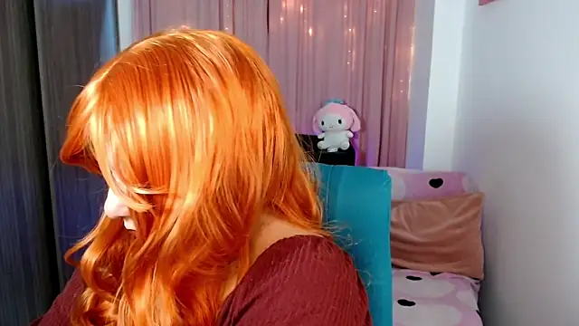 Queen Genevieve online show from 05.04.26