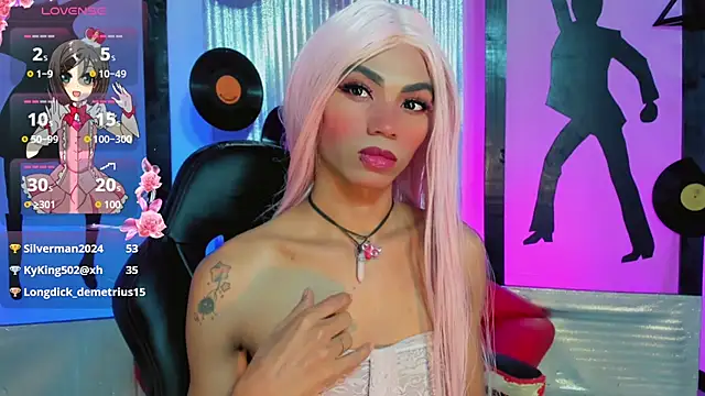 Snapshot of suzume_Mendez chatting on 05.27.26 suzume Mendez online show from 05.27.26