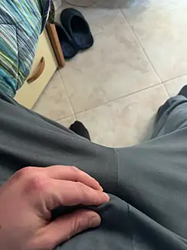 Snapshot of D4n13l47 chatting on 02.26.26 D4n13l47 online show from 02.26.26