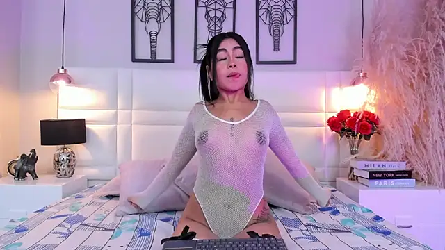 Snapshot of Mia_Bailey_ chatting on 03.05.26 Mia Bailey online show from 03.05.26