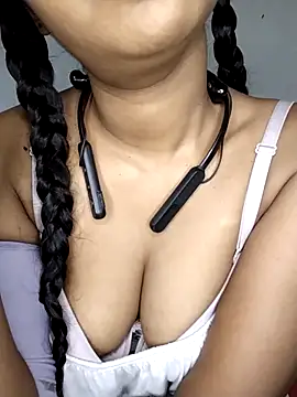 ASHANYA JAYASOORIYA online show from 03.22.26