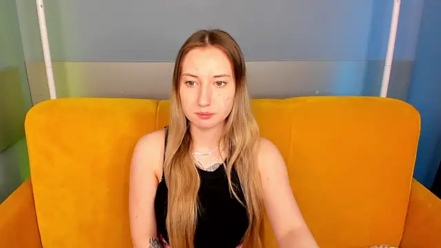 Snapshot of JollyBlondy chatting on 03.03.26 JollyBlondy online show from 03.03.26