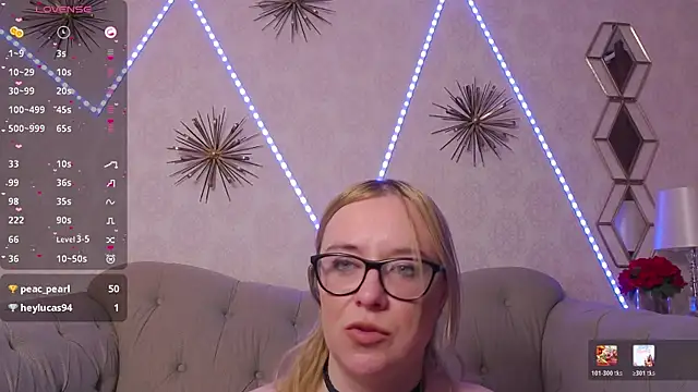 MaddyVelvet online show from 04.01.26