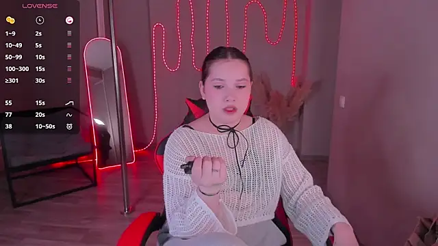 Snapshot of KatrineEvvans chatting on 02.27.26 KatrineEvvans online show from 02.27.26