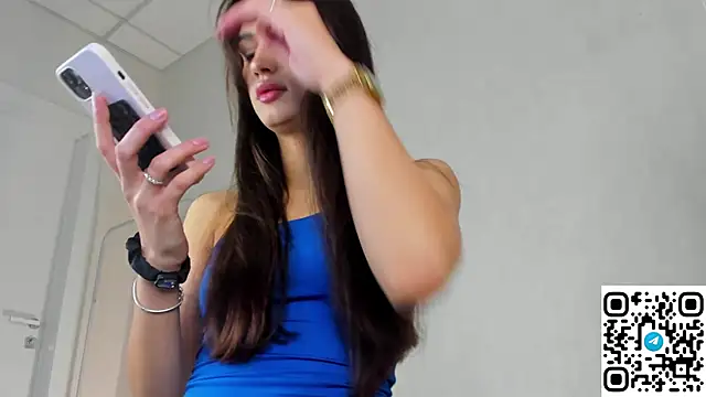 Adele Lanea online show from 04.08.26