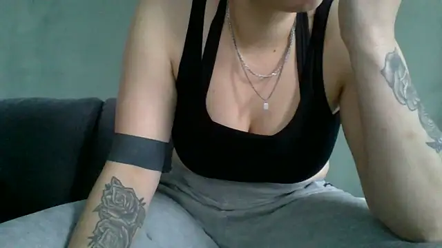 Geileboef28 online show from 04.20.26