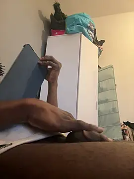 Snapshot of neycrystal001 chatting on 03.02.26 neycrystal001 online show from 03.02.26