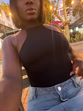 ZarahFerreira online show from 03.18.26