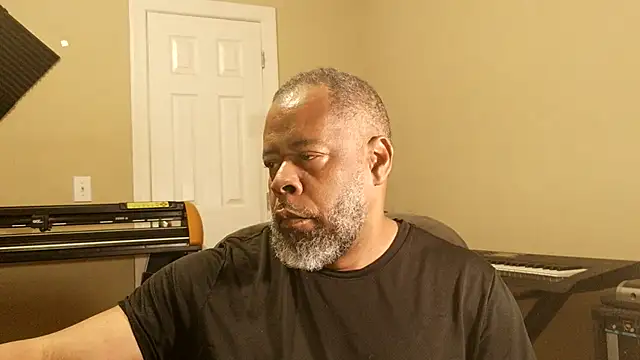 Cleozevo1961 online show from 03.28.26