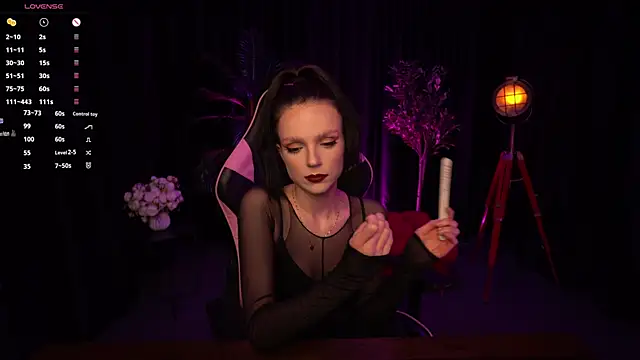 Wild Alice me online show from 07.09.26