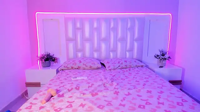 Liia Collins online show from 02.28.26