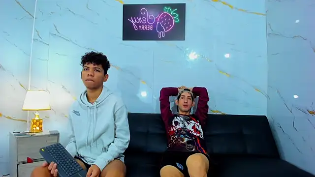 Spicy guys online show from 03.20.26