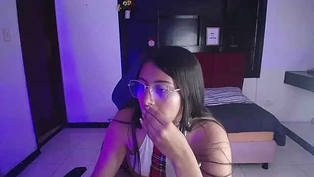 Sweett liia  online show from 04.13.26