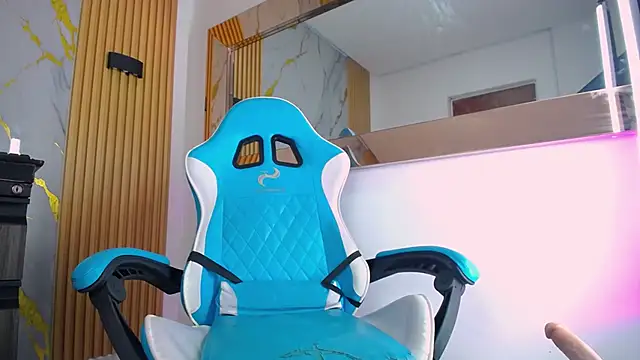 Snapshot of Jasmine_Jones7 chatting on 03.28.26 Jasmine Jones7 online show from 03.28.26