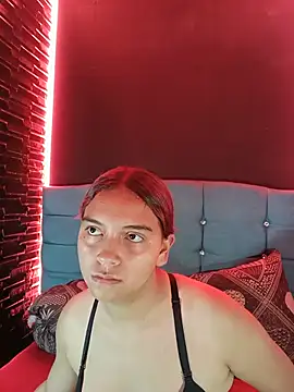Snapshot of Arabella_Fraser18 chatting on 06.25.26 Arabella Fraser18 online show from 06.25.26