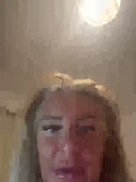 Snapshot of Gypsyrose_x1 chatting on 02.19.26 Gypsyrose x1 online show from 02.19.26