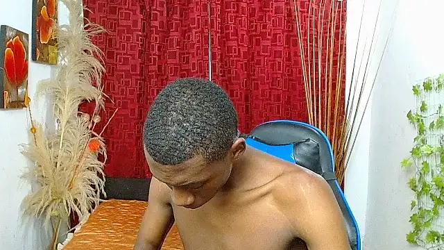 milo018 online show from 03.26.26