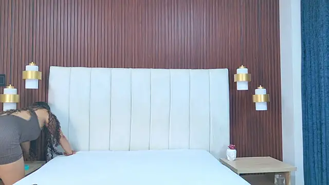 Lorenn Sweet online show from 04.14.26