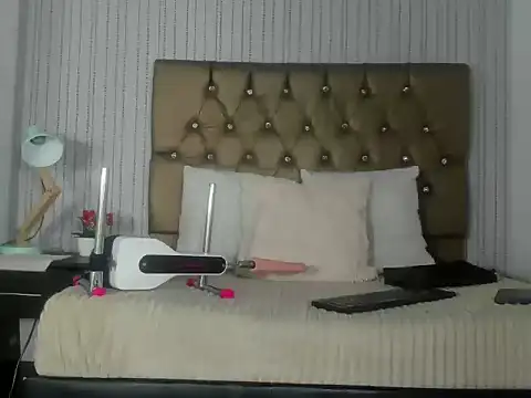 hanna luciana online show from 05.23.26