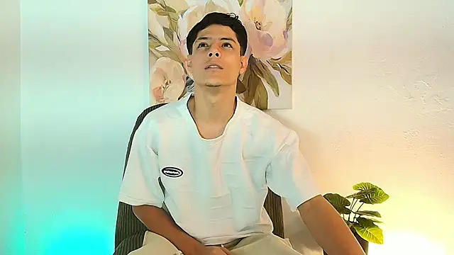 Snapshot of Eliassalvatore_ chatting on 05.22.26 Eliassalvatore online show from 05.22.26