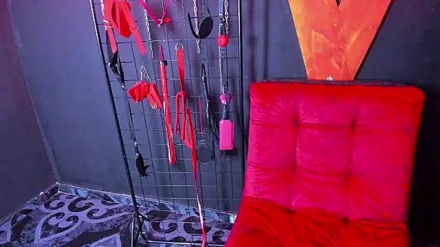 lilith slave online show from 04.11.26