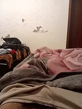 Snapshot of Mineirinho_85 chatting on 03.13.26 Mineirinho 85 online show from 03.13.26