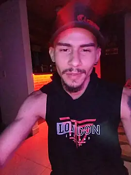 SharonTygaX online show from 03.18.26