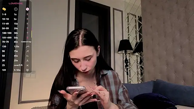 MiguelinaRasmuson online show from 03.17.26