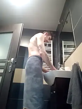 DlaNiej online show from 02.23.26