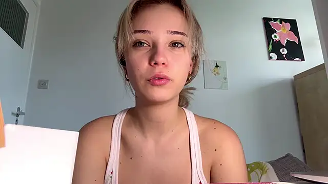 Snapshot of SourMidday chatting on 03.01.26 SourMidday online show from 03.01.26