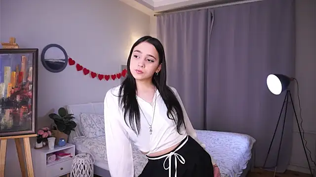 Snapshot of ThiCostin chatting on 02.28.26 ThiCostin online show from 02.28.26