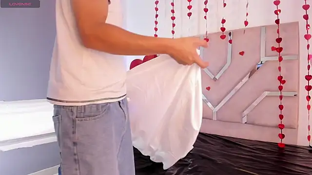 Angel Lux online show from 02.25.26