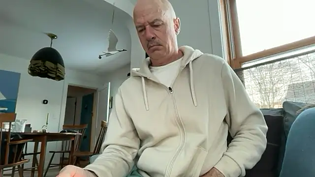 Snapshot of Guy__Grey chatting on 03.05.26 Guy Grey online show from 03.05.26