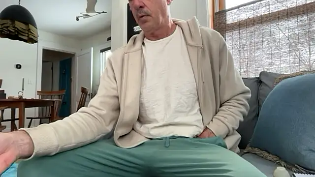 Snapshot of Guy__Grey chatting on 03.06.26 Guy Grey online show from 03.06.26