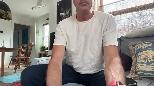 Snapshot of Guy__Grey chatting on 03.11.26 Guy Grey online show from 03.11.26