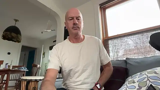 Snapshot of Guy__Grey chatting on 03.21.26 Guy Grey online show from 03.21.26