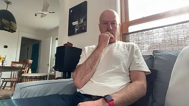 Snapshot of Guy__Grey chatting on 03.30.26 Guy Grey online show from 03.30.26