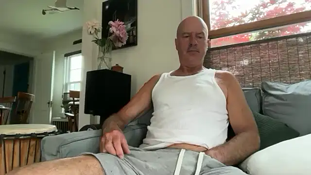 Snapshot of Guy__Grey chatting on 06.18.26 Guy Grey online show from 06.18.26
