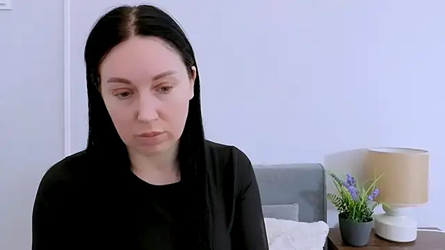 MiaFair online show from 04.07.26