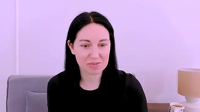 Snapshot of MiaFair chatting on 04.17.26 MiaFair online show from 04.17.26