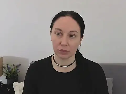Snapshot of MiaFair chatting on 05.19.26 MiaFair online show from 05.19.26